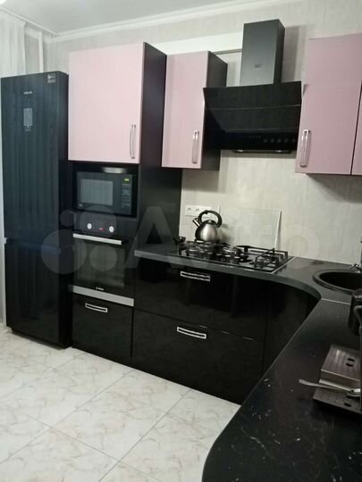 1-к. квартира, 50,4 м², 1/10 эт.