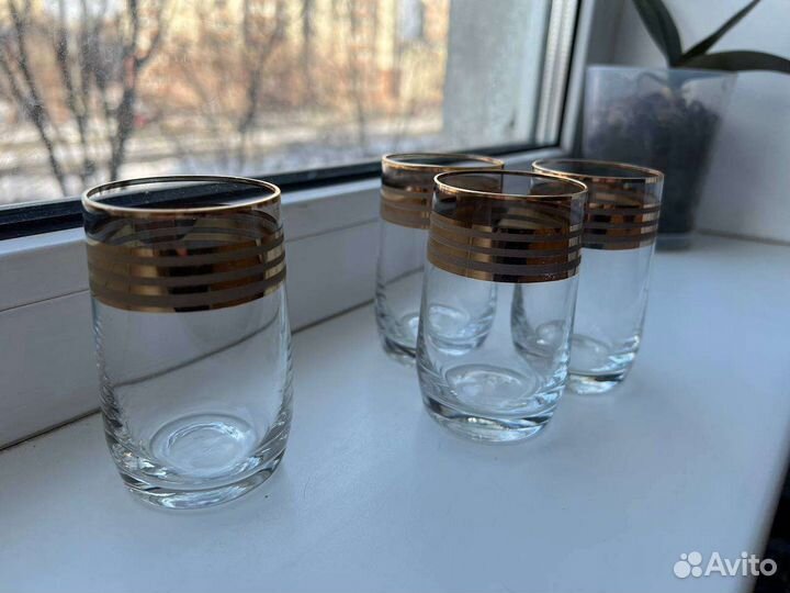 Стопки с позолотой