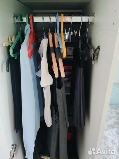 Кровать двухьярусная