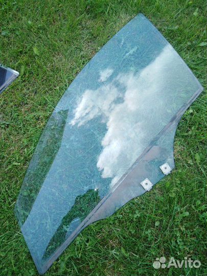 Стекла мазда 3 бк 04 года