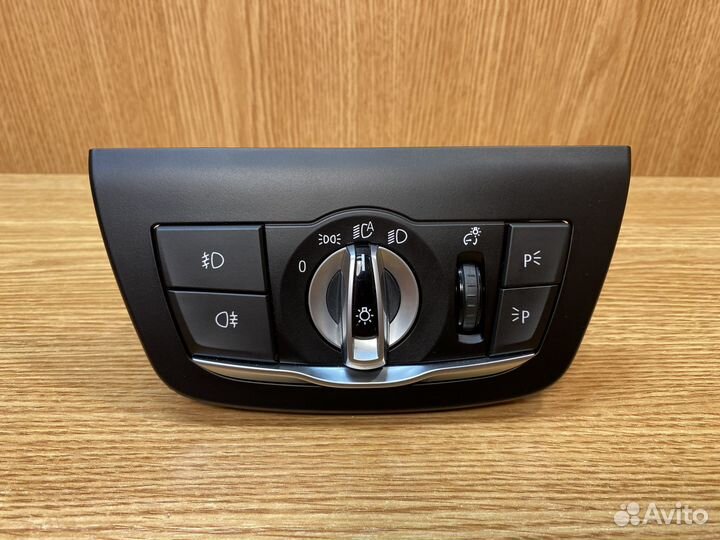 Блок управления света фар BMW X3 G01 арт.423070190