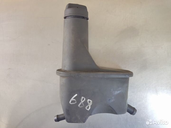 Бачок гидроусилителя Volkswagen Golf 3