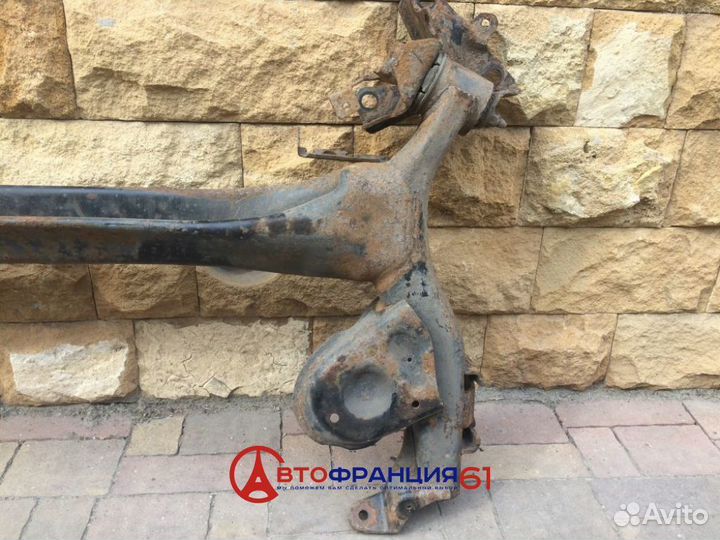 Балка задняя, 555019103R renault megane 3, 3028233