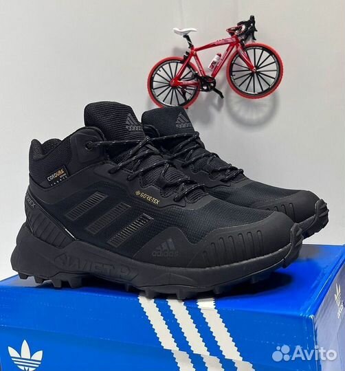 Кроссовки Adidas Terrex зимние