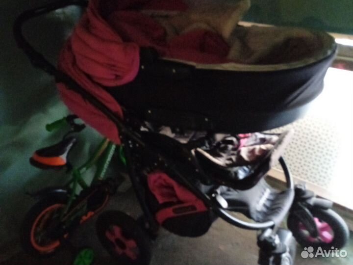 Коляска люлька и прогулочные