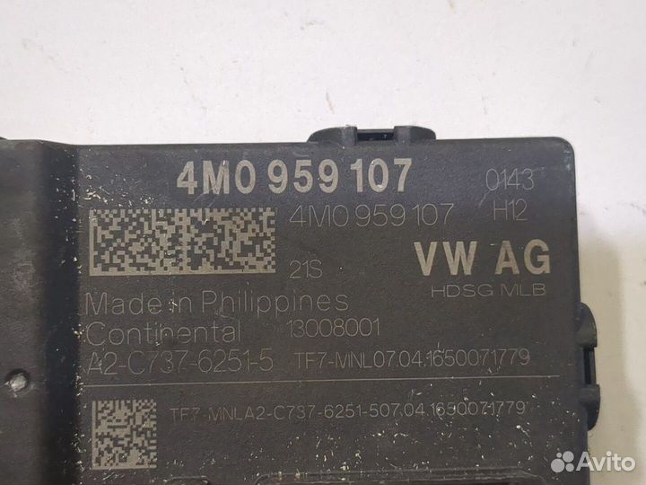 Блок управления доводчика Audi A4 (B9), 2016