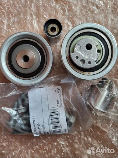 Комплект грм с помпой INA 530055032 VW 1,6-2.0TDI