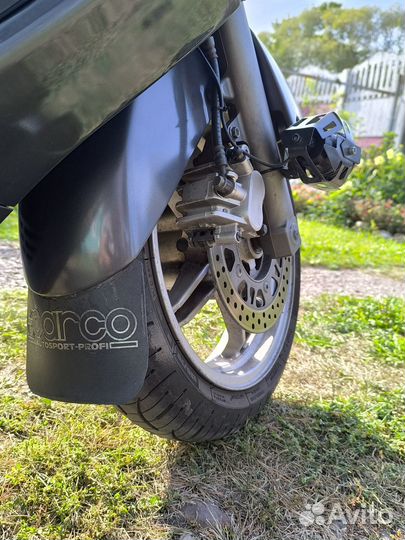 Suzuki Sky Wave 650