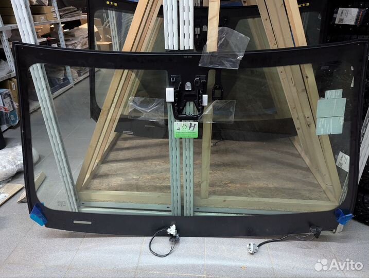 Toyota RAV4 15-19 Solar, полный обогрев, дд, кам с