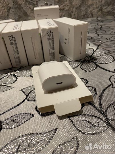 Блок для iPhone 20 watt
