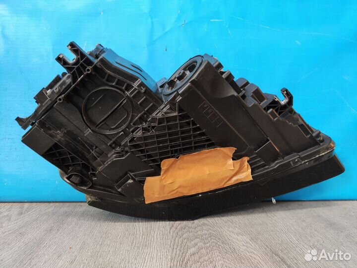 Фара левая Audi A8 3 Д4 2010-2017