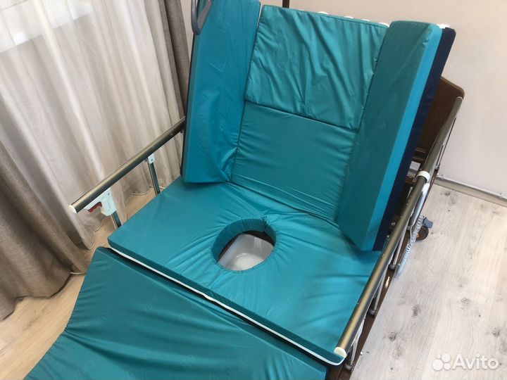 MET Revel NEW медицинская электрическая кровать