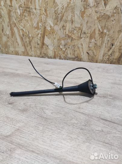 Антенна на крышу Skoda Octavia A5