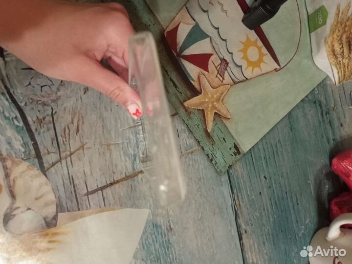 Чехол на телефон