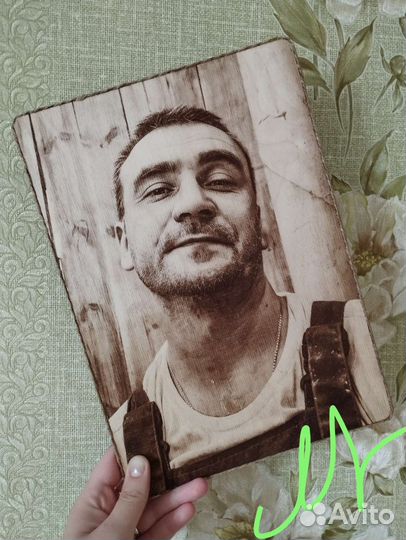 Выжигание портрета на дереве