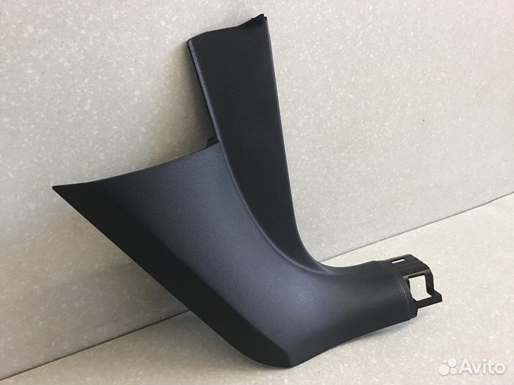 Накладка порога (внутренняя) Skoda Kodiaq 2017