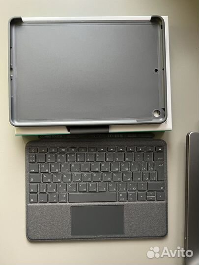 Logitech combo touch для Apple iPad 7/8/9