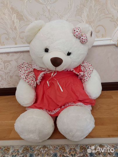 Плюшевый медведь новый