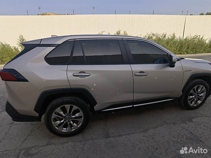 Toyota Wildlander 2.5 CVT, 2021, 51 000 км