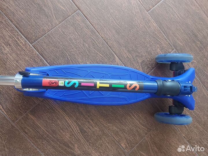 Самокат детский трехколесный складной