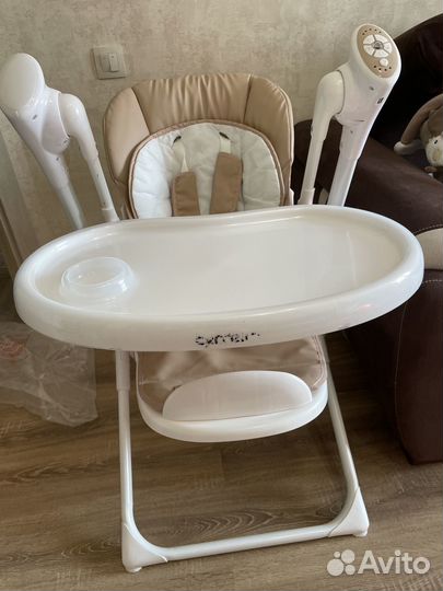 Детский стульчик для кормления Carrello