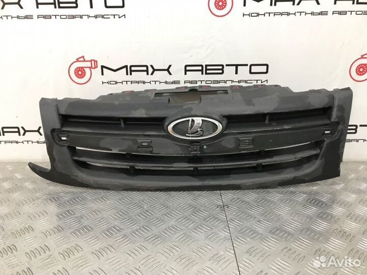 Б/У решетка радиатора передний LADA Granta 2190