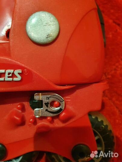 Роликовые коньки roces