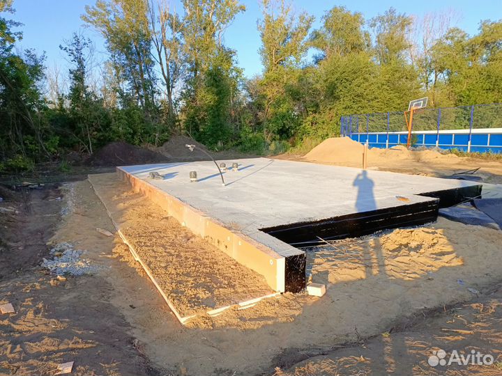 Бригада строителей