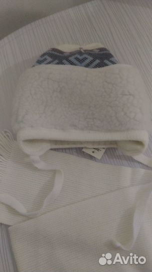 Комплект шапка, шарф п/ш новый (3-6 лет)