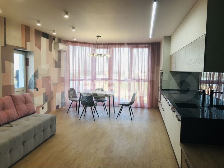 3-к. квартира, 100 м², 23/25 эт.