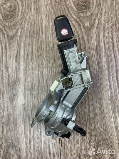 Замок зажигания Opel Astra H