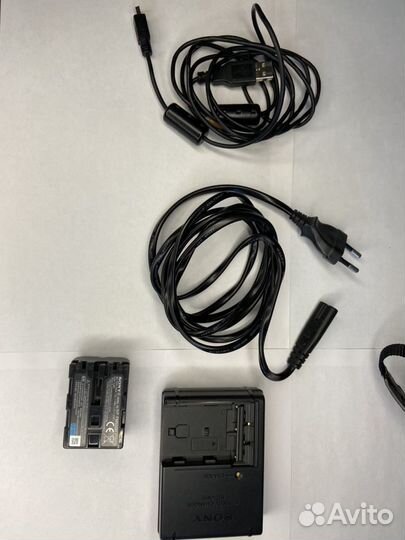 Зеркальный фотоаппарат