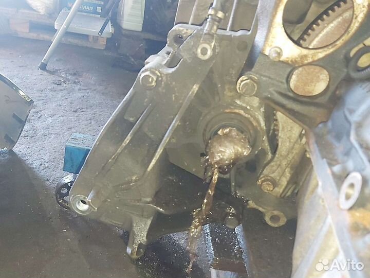 Кронштейн крепления АКПП Opel Astra J