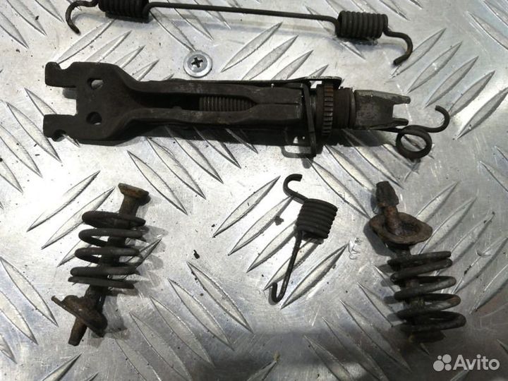 Распорная планка задних колодок Альмера G15,Ларгус