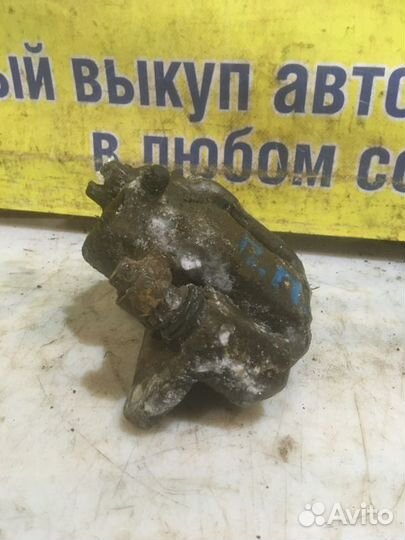 Суппорт тормозной передний правый Honda Logo