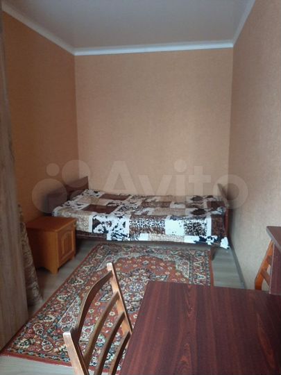 3-к. квартира, 60 м², 2/5 эт.