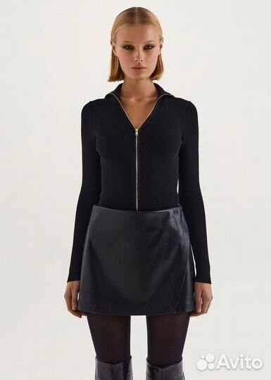 Кофта с замком Love Republic