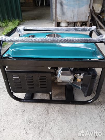 Генератор бензиновый Makita G 5500LX новый