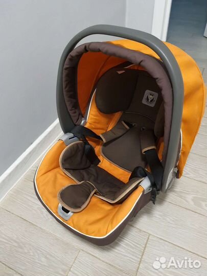 Детское автокресло Peg Perego с базой 0-13 кг