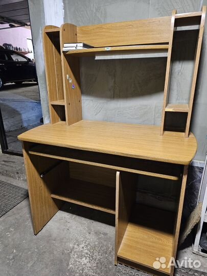 Компьютерный стол бу