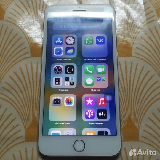 iPhone 8 Plus, 64 ГБ