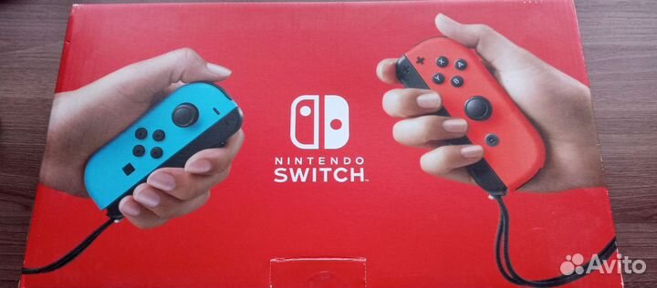 Nintendo switch + 2 игры