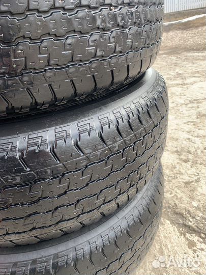Bridgestone Dueler H/T 265/65 R17
