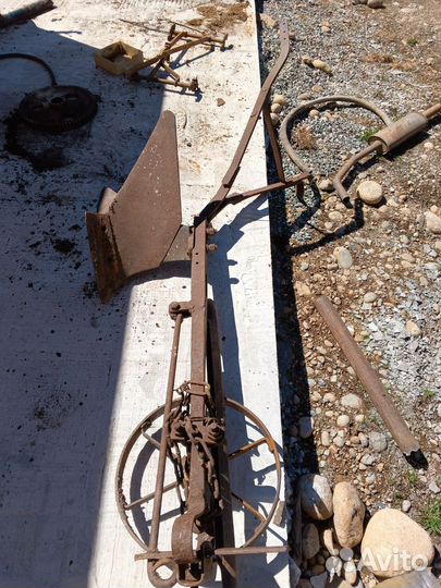 Конный плуг