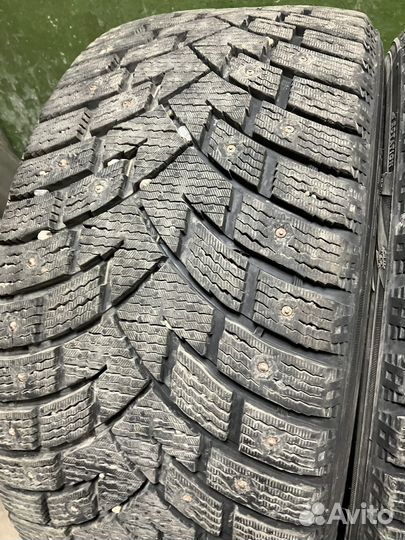 Zeta Antarctica Sport 275/40 R20 106T