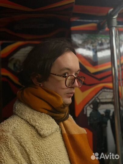 Преподаватель нового фортепиано