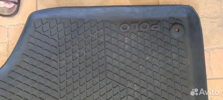 Автомобильные коврики резиновые