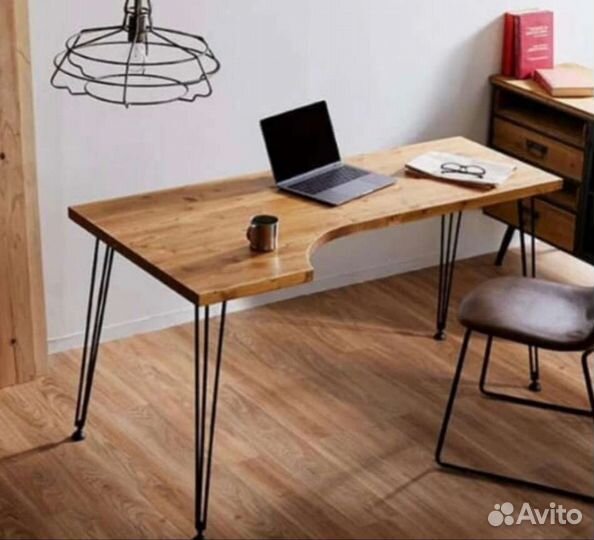 Компьютерный стол из массива лофт