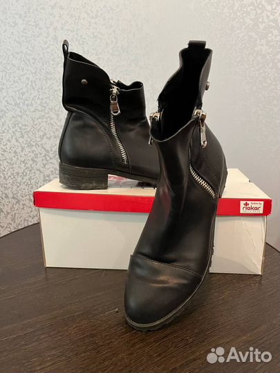 Ботинки женские