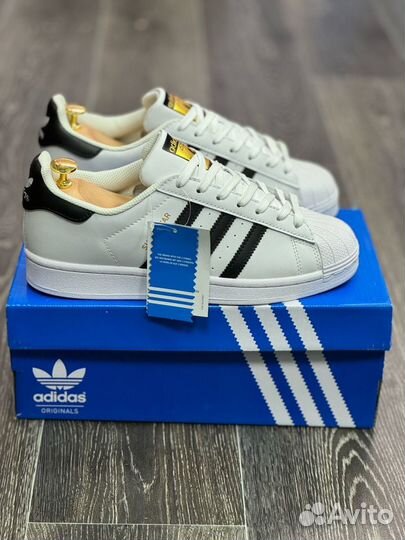 Кроссовки Adidas Superstar белые/черные